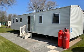 Отель Lakeland Haven Holiday Let